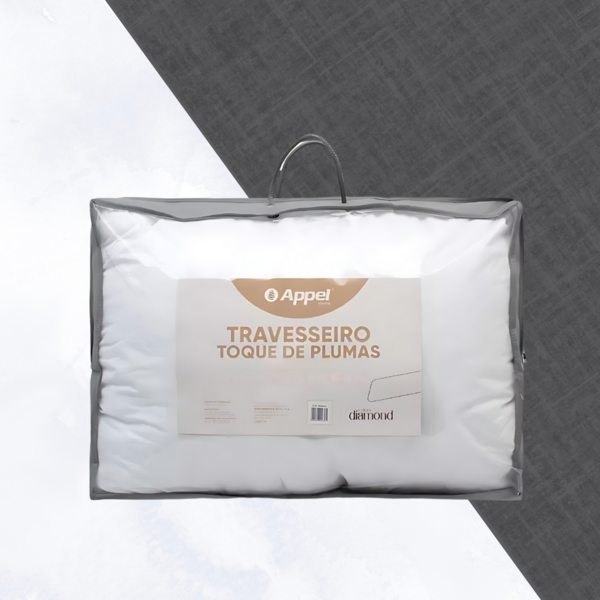 TRAVESSEIRO TOQUE DE PLUMAS DOBBY